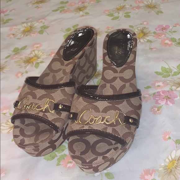 Women’s Coach Wedges Size 7B - Picture 1 of 6